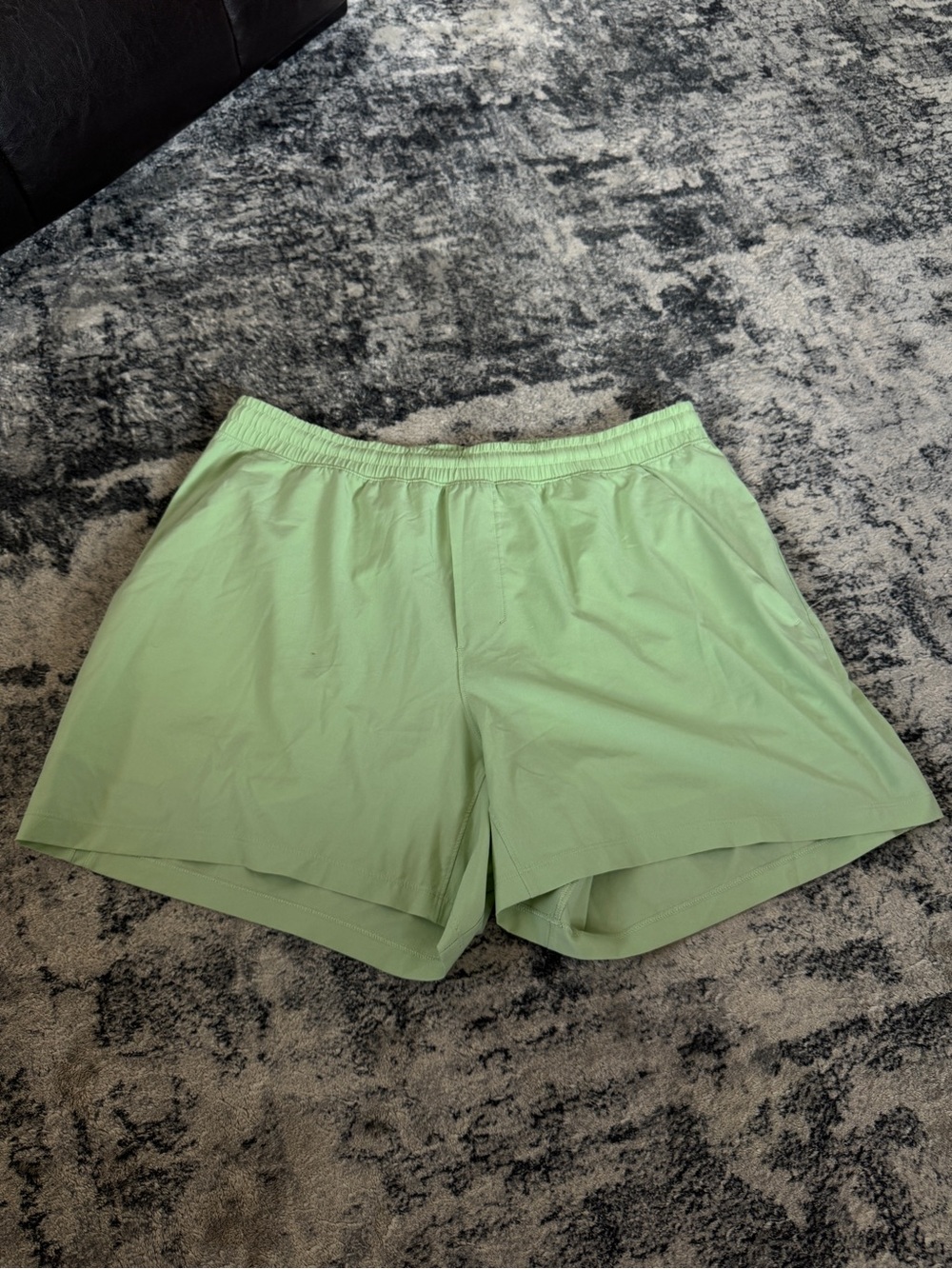 Lululemon Pace Breaker 5 Inch Inseam Linerless Green Shorts